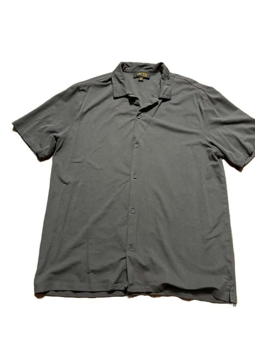 Truth by Republic Charcoal Grey Short Sleeve Button Down Shirt Size Large